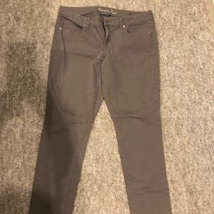 taupe American Eagle jeans